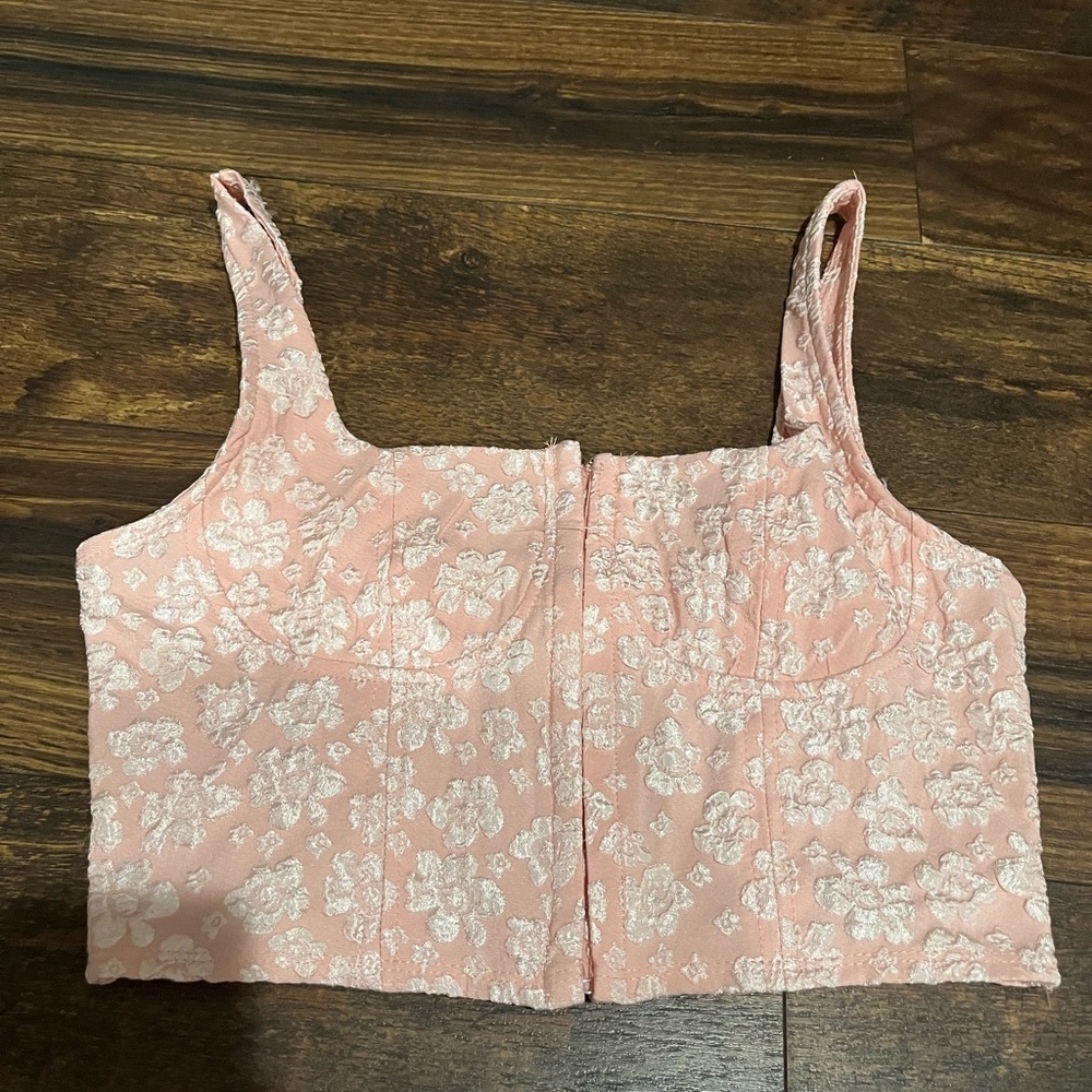 Wild Fable Pink Floral Textured‎ Top